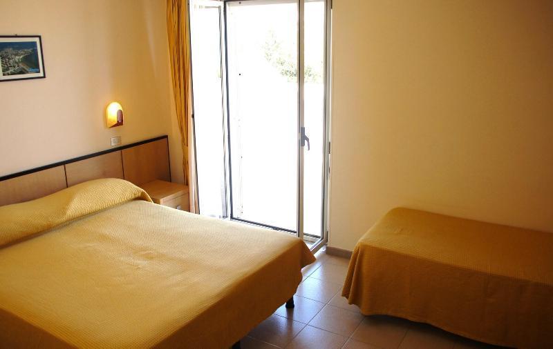 Hotel Cristalda Vieste Buitenkant foto