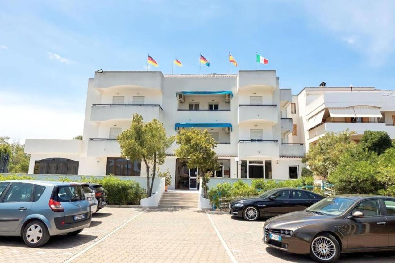 Hotel Cristalda Vieste Buitenkant foto