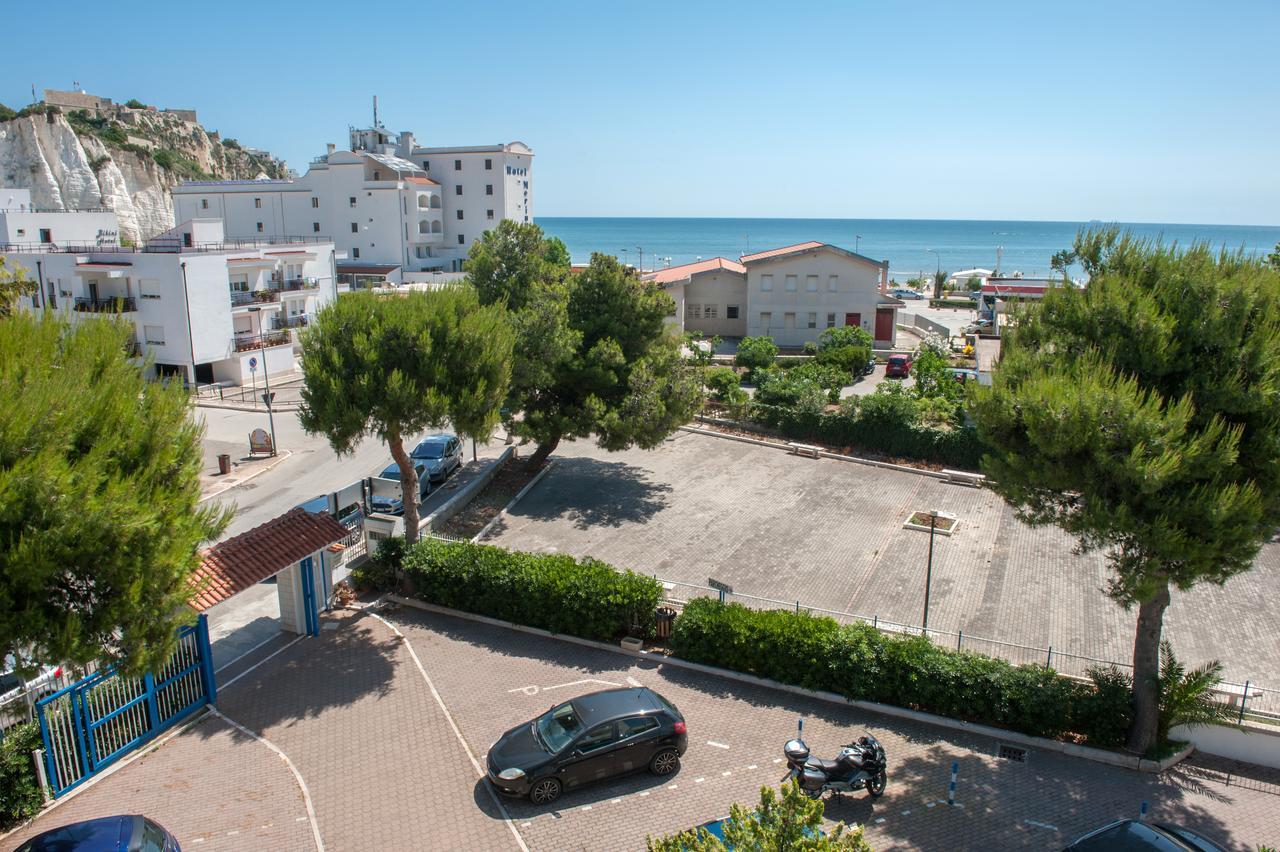 Hotel Cristalda Vieste Buitenkant foto