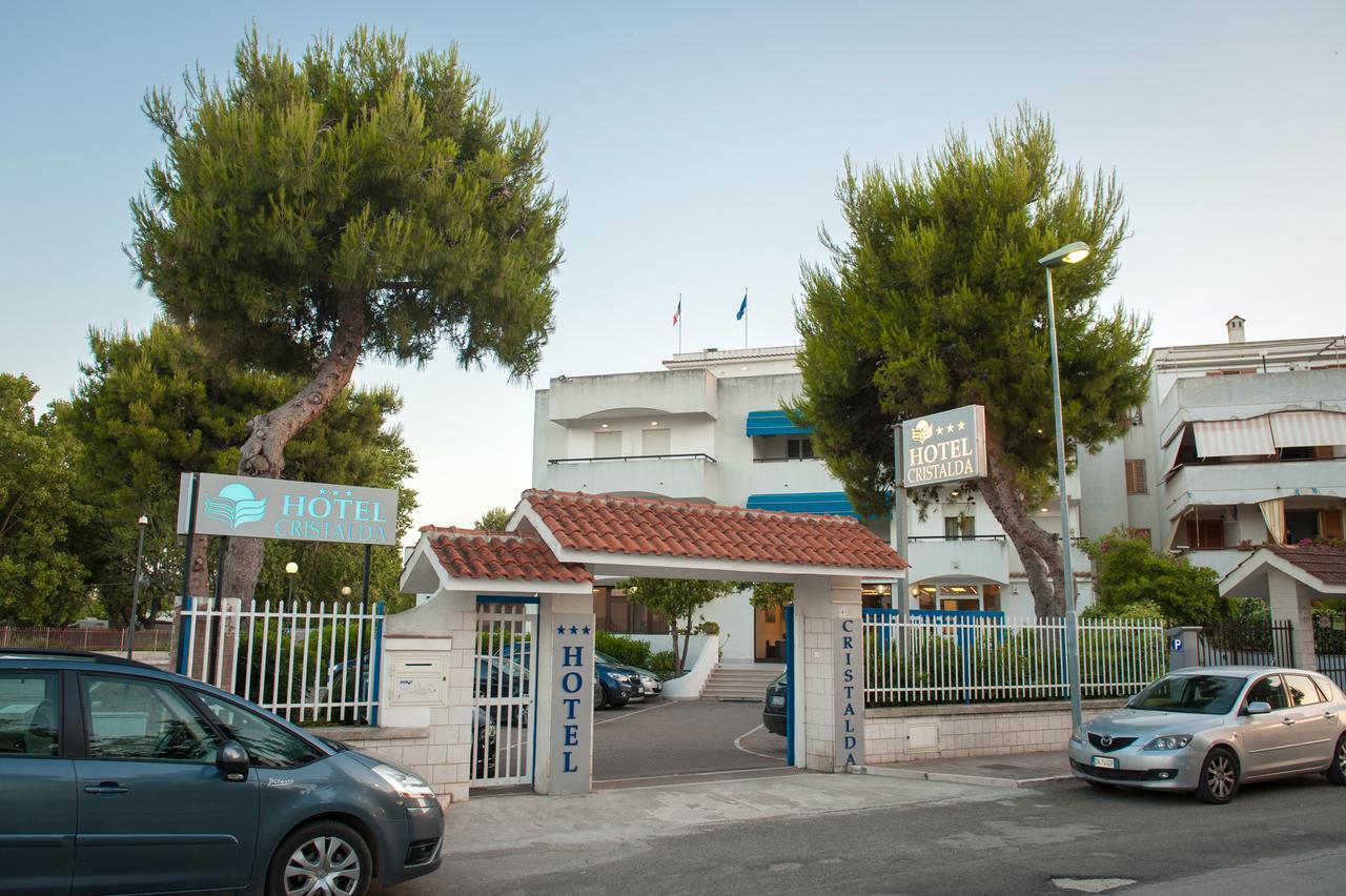 Hotel Cristalda Vieste Buitenkant foto